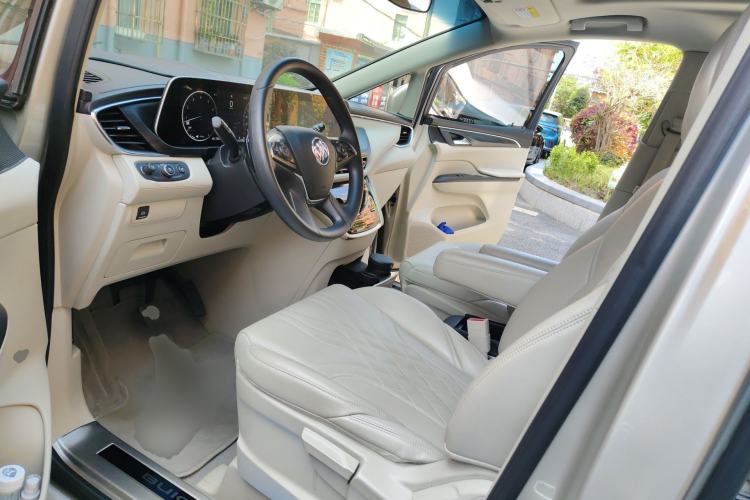 Used Buick GL8 2022 ES Landtrek 653T Comfort Edition