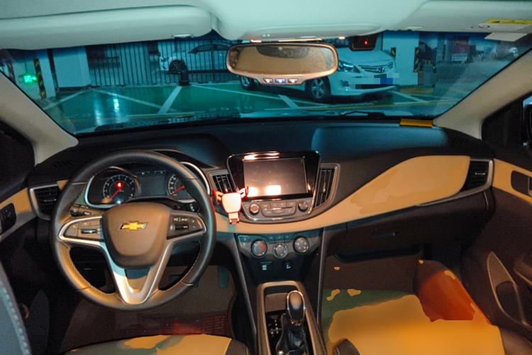 Used Chevrolet Monza 2020 320 Automatic Enjoyment Edition
