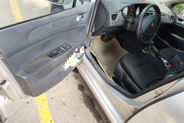 Used Peugeot 308 2013 1.6L Automatic YouShang Model
