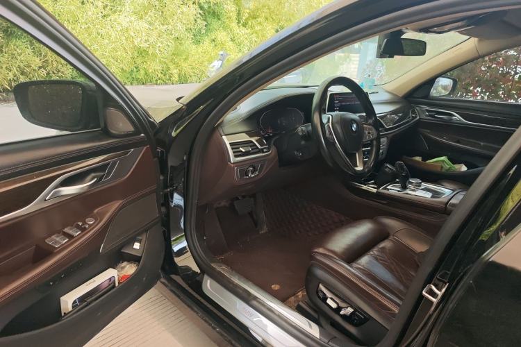 Used BMW 7 Series 2019 Updated 730Li Luxury Package Interior 3