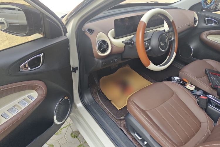 Used Wuling Bingo 2023 333 km Lingxi Connected+ Version
