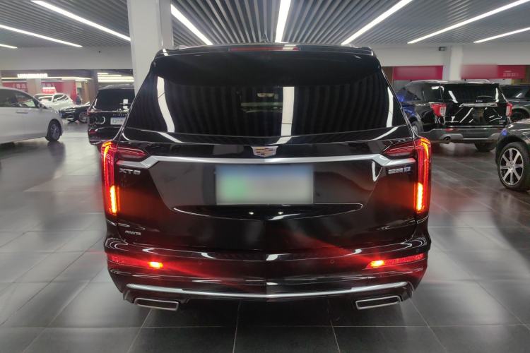 Used Cadillac XT6 2022 2.0T Six-Seater Four-Wheel Drive Luxury Version
