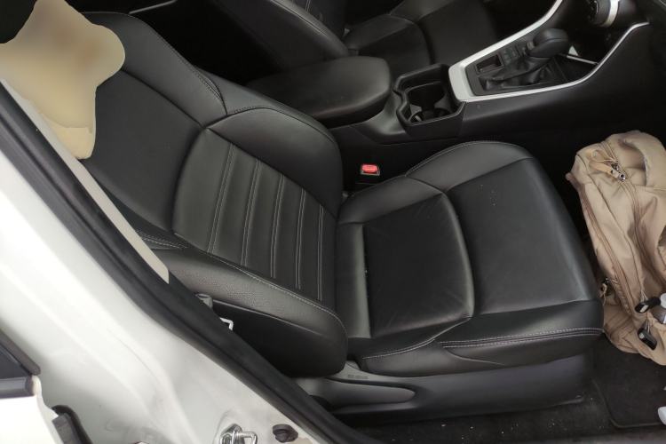 Used Toyota Wildlander 2020 2.0L CVT 4x4 Luxury Edition
