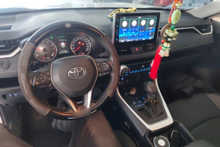 Used Toyota Wildlander 2022 2.0L CVT Two-Wheel Drive Luxury PLUS Edition