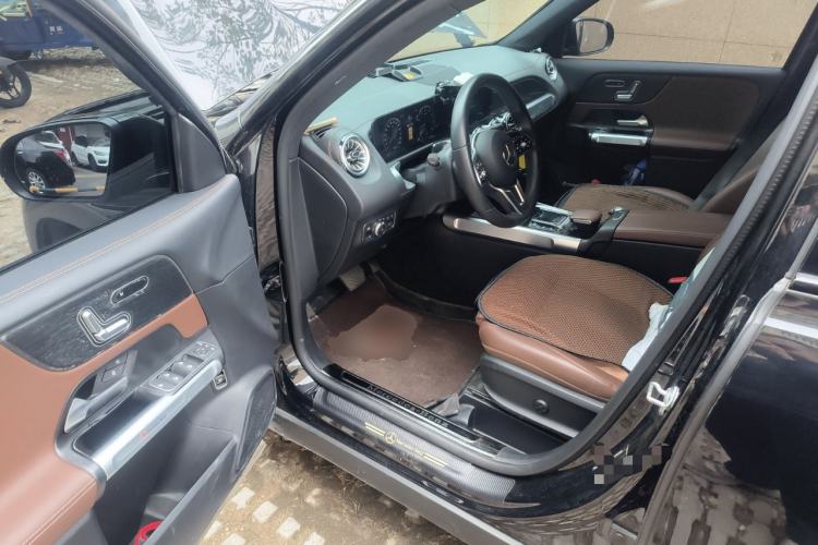 Used Mercedes-Benz GLB 2023 GLB 220 4MATIC Driver Seat