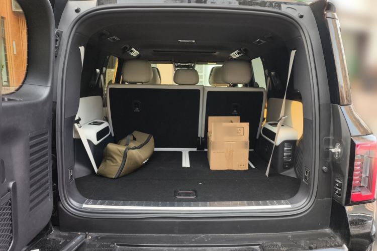 Used Formula Leopard 8 2025 Zhiyong Flagship Drone Edition 7 Seats