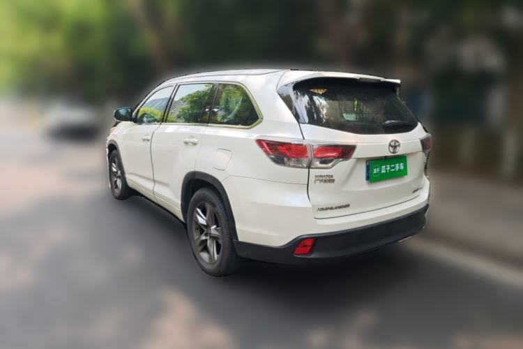 Used Toyota Highlander 2015 2.0T Four-Wheel Drive Luxury Edition 7-Seater
