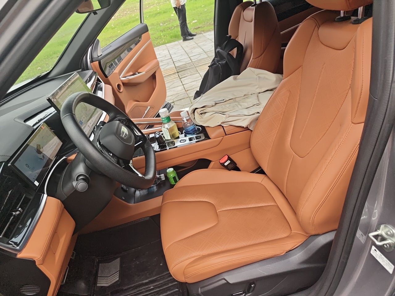 Geely Auto Emgrand X7 Sport Boyue 1.5T, 5 seats, gasoline, automatic transmission, with sunroof — снимка 15