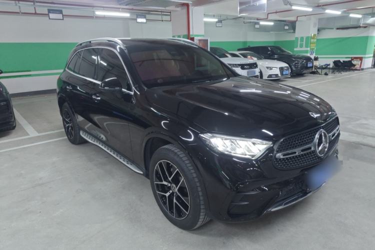 Used Mercedes-Benz GLC 2023 GLC 260 L 4MATIC Luxury 7-Seater Front Right 45 Deg