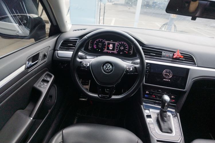 Used Volkswagen Lamando 2021 280TSI DSG Comfort Edition Steering Wheel