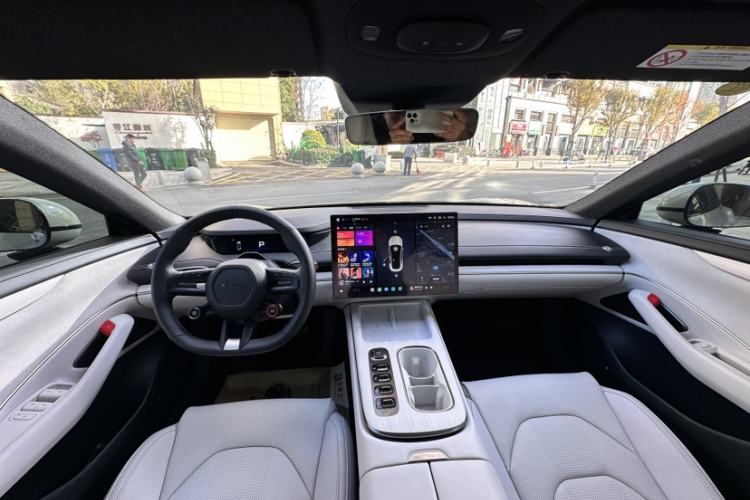 Used Xiaomi Auto SU7 2024 Rear-Drive Ultra-Long Range Advanced Pro-Level Intelligent Driving Version
