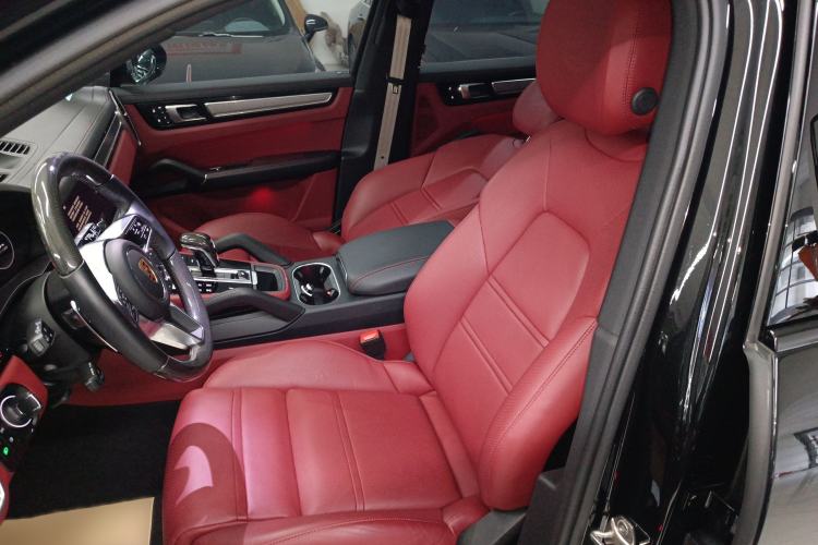 Used Porsche Cayenne 2023 Cayenne 3.0T Platinum Edition
