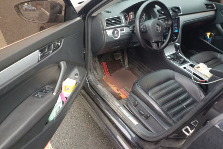 Used Volkswagen Passat 2014 1.8TSI DSG Prestige Edition Driver Seat