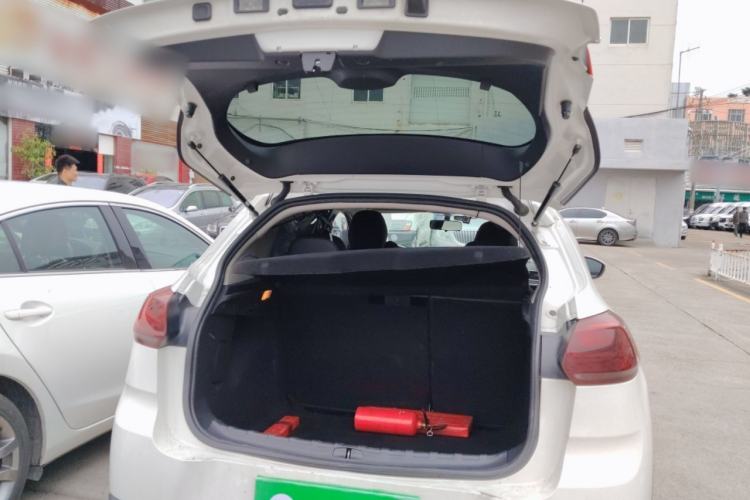 Used Citroen C3-XR 2015 1.6L Automatic Smart Version Trunk