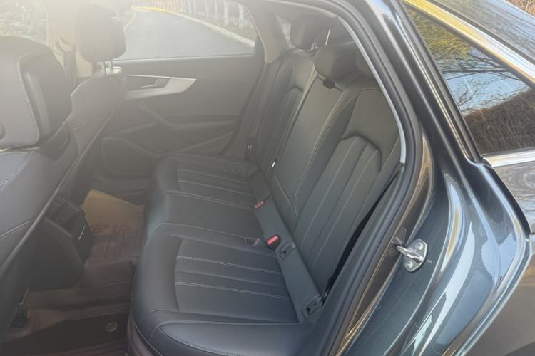 Used Audi A4L 2020 40 TFSI Fashion Dynamic Model Interior 6