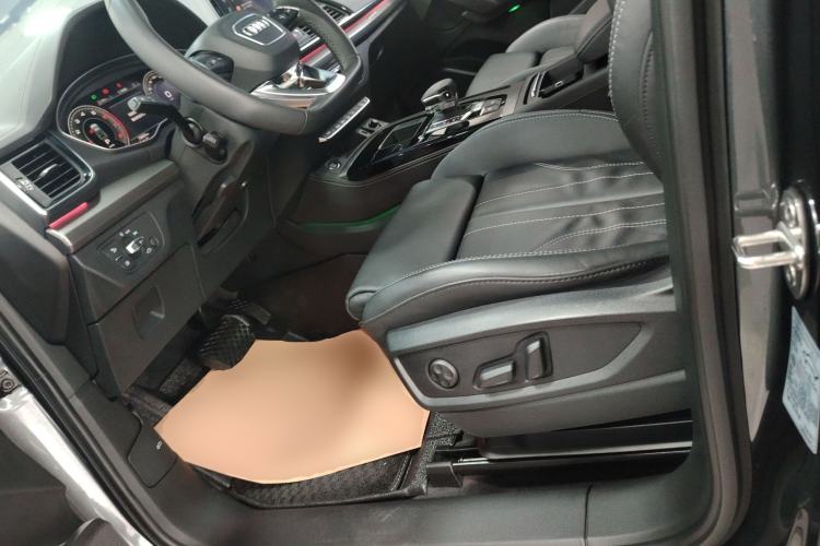 Used Audi Q5L 2022 Updated 40T Luxury Dynamic Edition
