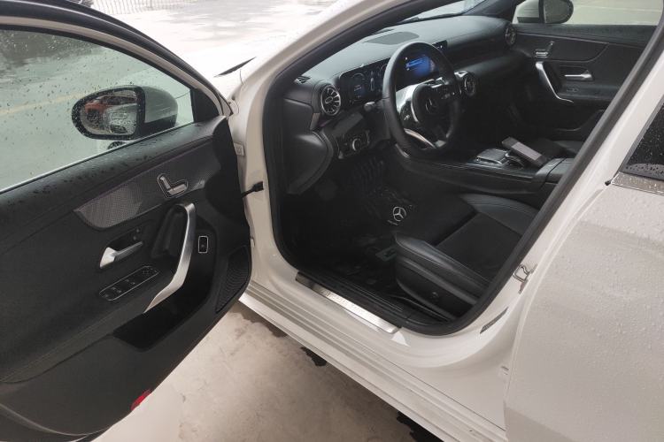 Used Mercedes-Benz A-Class 2020 Restyled A 200 L Sport Sedan Fashion Version
