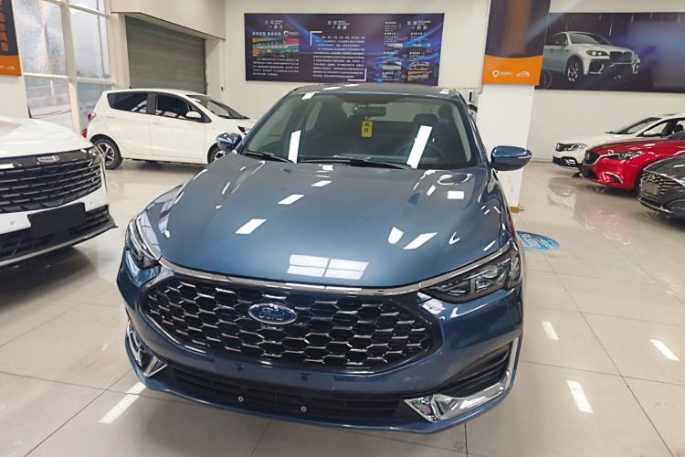 Used Ford Escort 2021 1.5L Automatic Platinum Edition