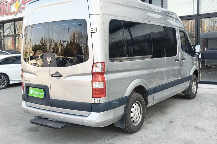 Used Foton Toano 2023 Joy Elephant Multi-Function 2.0T Manual Long-Wheelbase Mid-Roof Model with Single Rear Tire Available in 5/6/7/9-Seater Configurations Rear Right 45 Deg