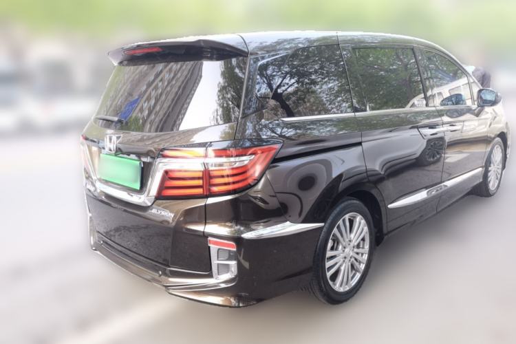 Used Honda Elysion 2016 2.4L Supreme Edition