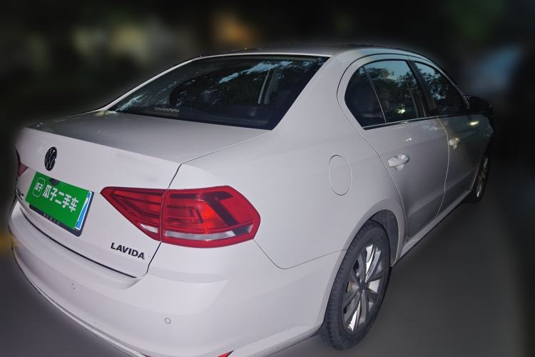 Used Volkswagen Lavida 2017 1.6L Automatic Comfort Edition