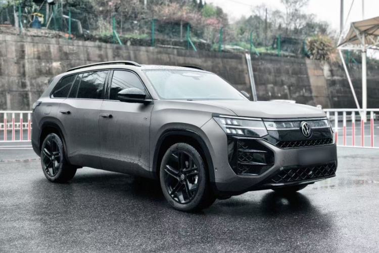 Used Volkswagen Teramont 2025 Tiguan Pro 450TSI Four-Wheel Drive Summit Edition
