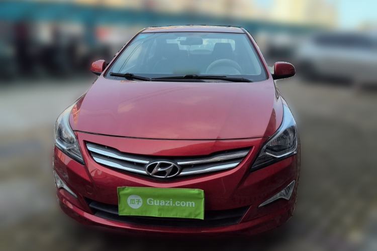 Used Hyundai Verna (older generation) 2014 1.4L Manual Smart GLS Trim