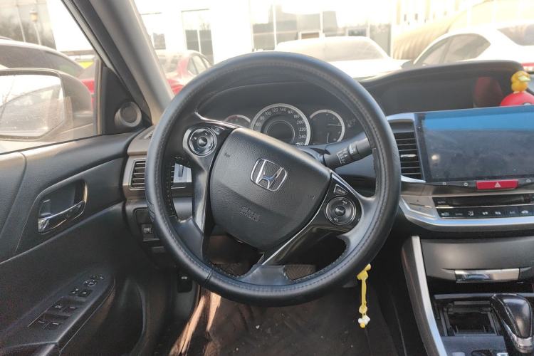 Used Honda Accord 2015 2.0L EX Luxury Edition
