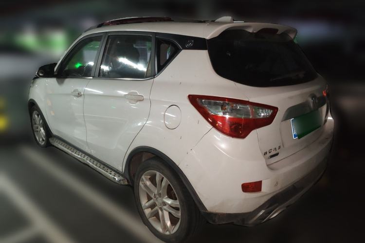 Used CHANGAN CS35 2016 1.6L Automatic Luxury Model China IV Standard