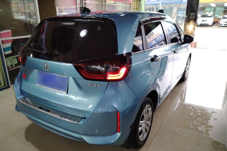 Used Honda Fit 2021 1.5L CVT Trend Edition Rear Right 45 Deg