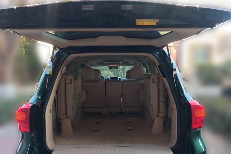 Used Toyota Land Cruiser 2012 4.6L Automatic VX-R
