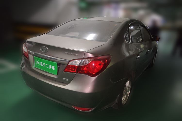 Used Hyundai Celesta 2011 1.6L Manual Luxury Model
