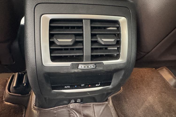 Used BMW X3 2023 xDrive30i Leading Model M Night Edition Package Interior 8