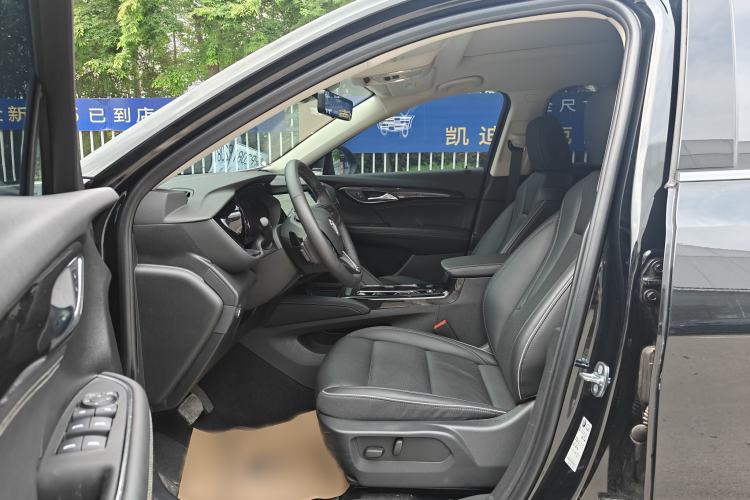 Used Buick Envision 2023 Encore Plus 652T Five-Seat Luxury Model