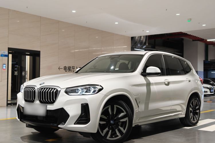 Used BMW iX3 2024 Leading Model