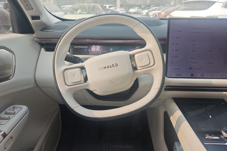 Used Lynk & Co 900 2025 2.0T Ultra