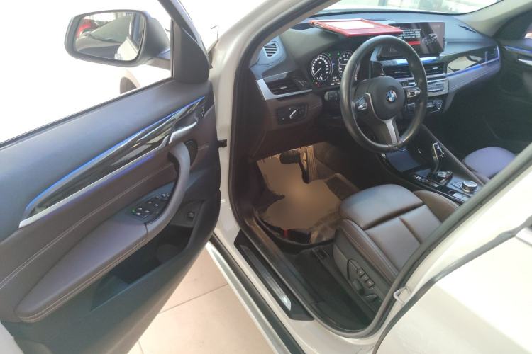 Used BMW X1 2020 xDrive25Li Luxury Edition Driver Seat