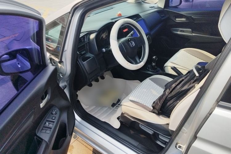 Used Honda Fit 2014 1.5L LX Manual Comfort Model
