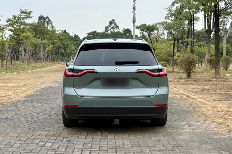 Used Nio ES8 2020 450 km Signature Edition 7-Seater Version
