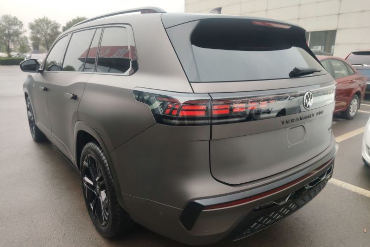 Used Volkswagen Teramont 2025 Tiguan Pro 450TSI Four-Wheel Drive Summit Edition Rear Left 45 Deg