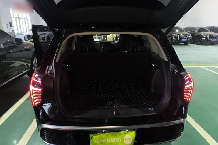 Used Hongqi HS3 PHEV 2024 PHEV 115km Jingwei Edition Trunk