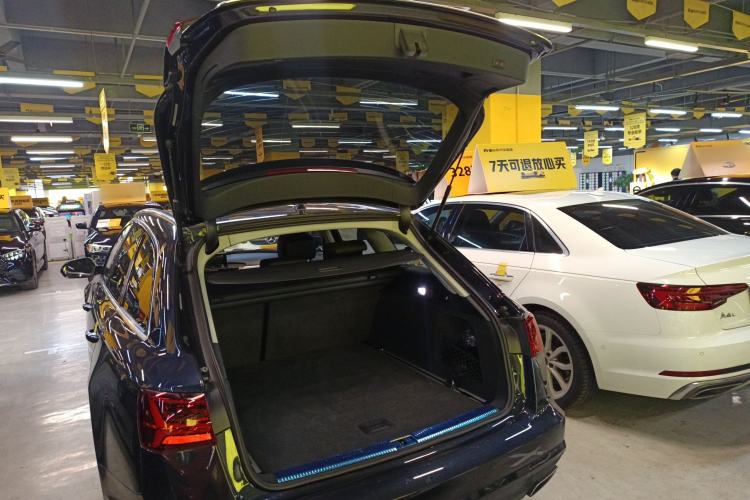 Used Audi A6 2017 Avant 35 TFSI Fashion Model
