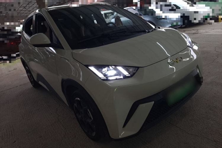 Used BYD Seagull 2025 405 km Flying Edition Front Right 45 Deg