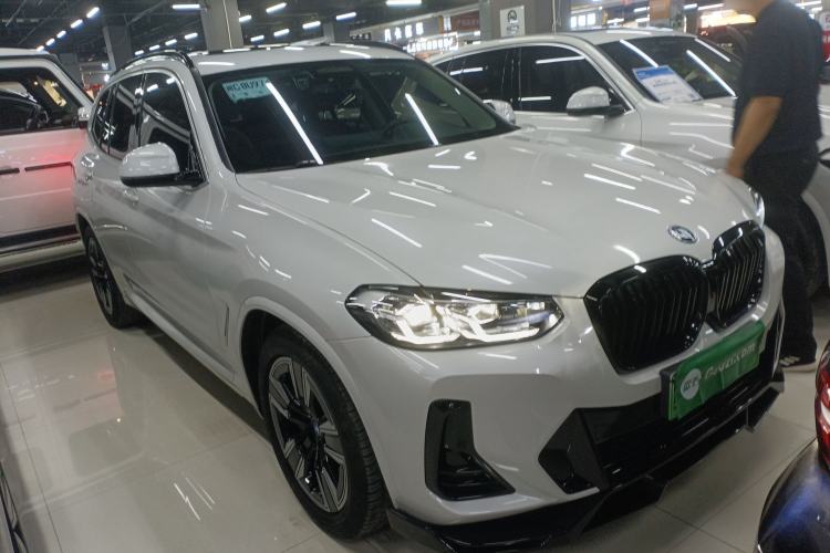 Used BMW iX3 2022 Updated Leading Version Exterior 1