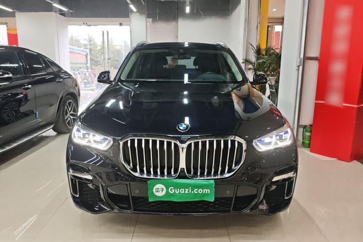 Used BMW X5 2022 Restyled xDrive 30Li Luxury Version M Sport Package