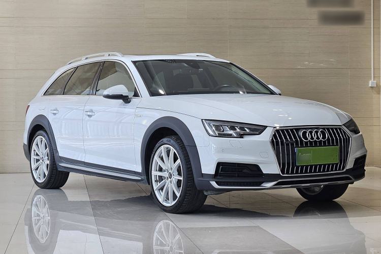 Used Audi A4 2017 45 TFSI allroad quattro Fashion Edition
