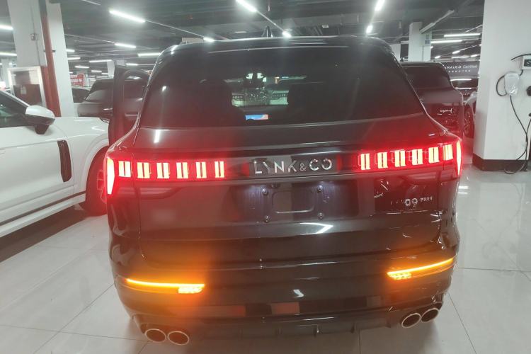 Used Lynk & Co 09 EM-P 2021 2.0T PHEV Halo Six-Seater
