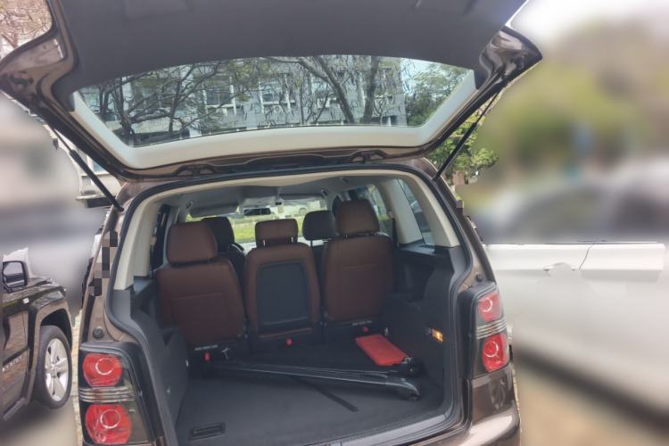 Used Volkswagen Touran 2013 1.4T Manual Fashion Edition 5 Seats