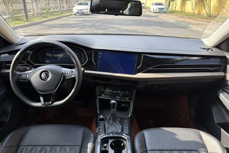 Used Volkswagen Passat 2021 330TSI Luxury Edition