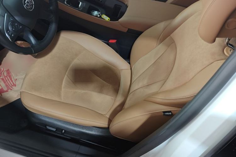 Used Buick LaCrosse 2016 28T Premium Edition
